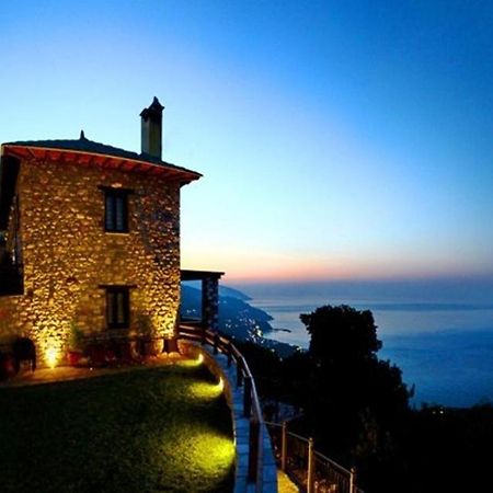Prasino - Galazio Aparthotel Mouresi Bagian luar foto