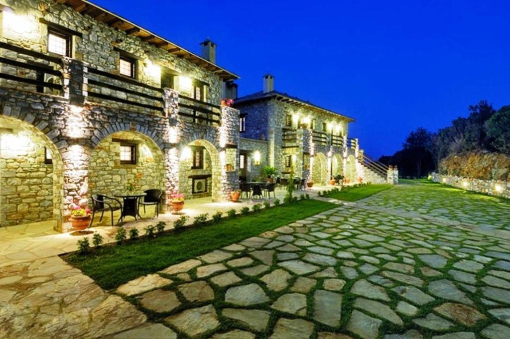 Prasino - Galazio Aparthotel Mouresi Bagian luar foto