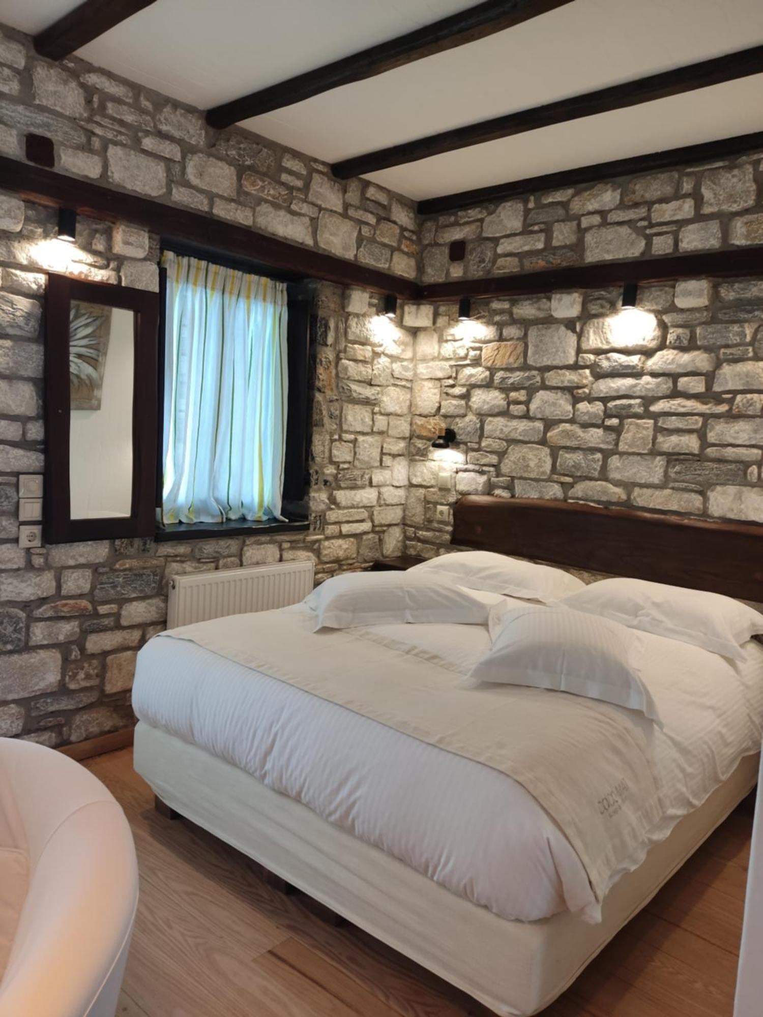 Prasino - Galazio Aparthotel Mouresi Bagian luar foto